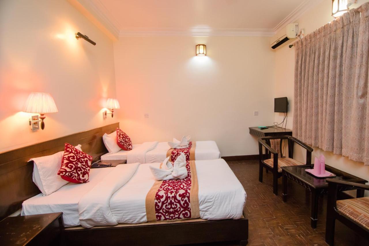 Hotel Panorama Pokhara Ngoại thất bức ảnh